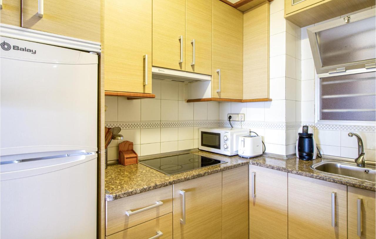 Nice Apartment In Benidorm With Kitchen Экстерьер фото